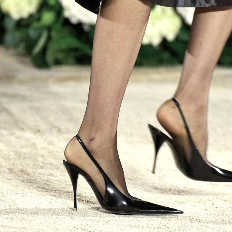 Zarif Nude Parlak Rugan Deri S - Slingback Heel Formal incelemesi ve fiyatı
